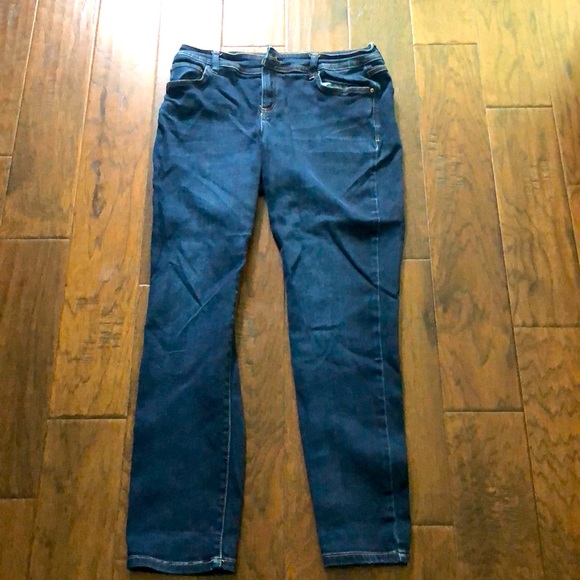 INC 12S Women’s mid rise jeans - Picture 2 of 5